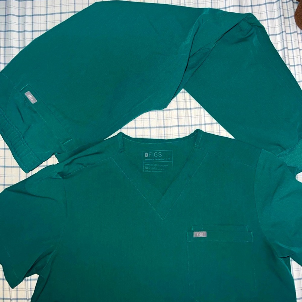 This is good normal condition medium size men